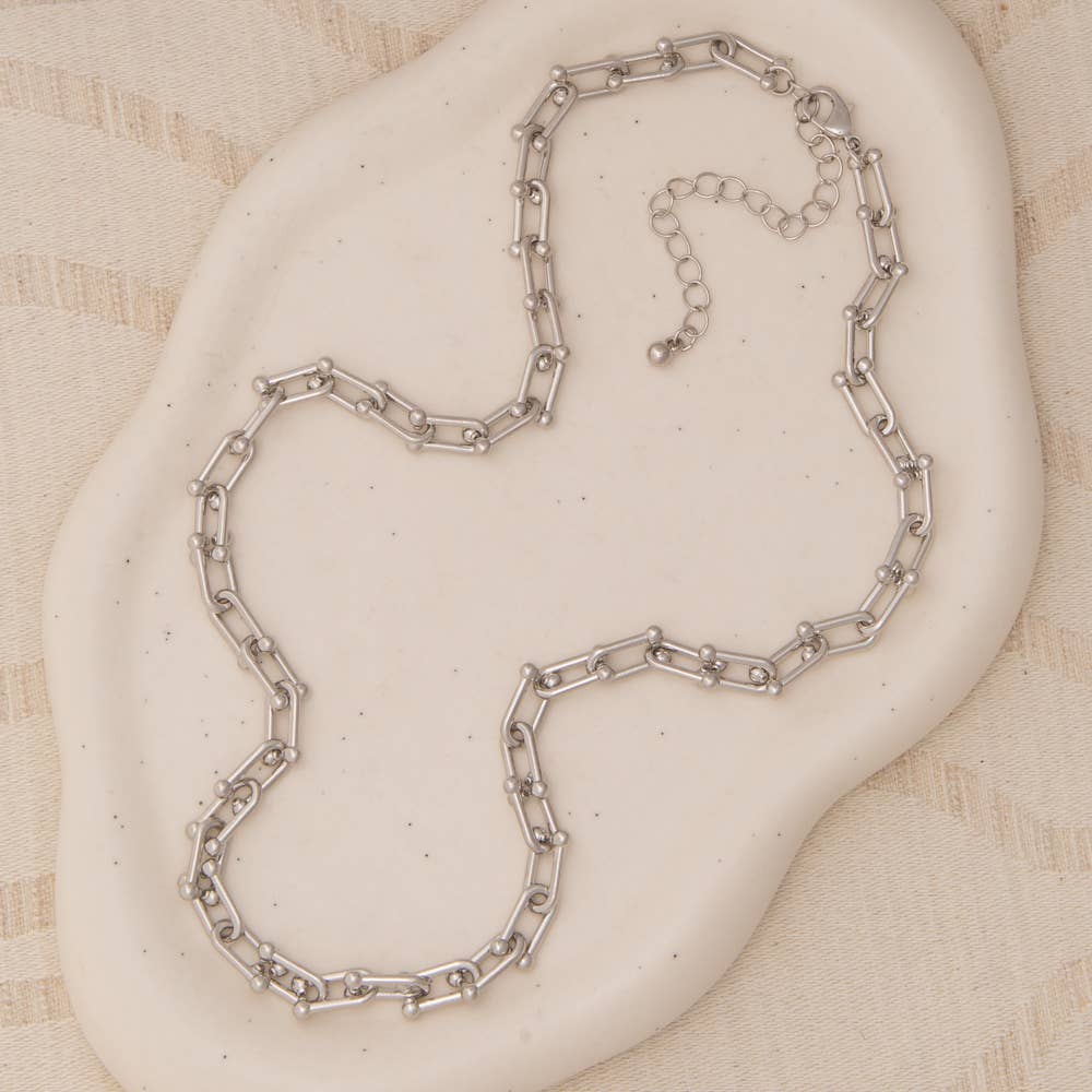 Polished Horseshoe Link Chain Necklace